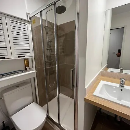 Au Cœur De La Rue Fesch D'ajaccio